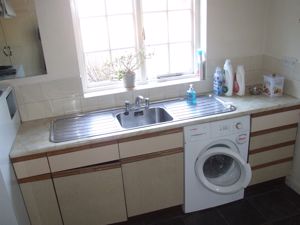 Utility room- click for photo gallery